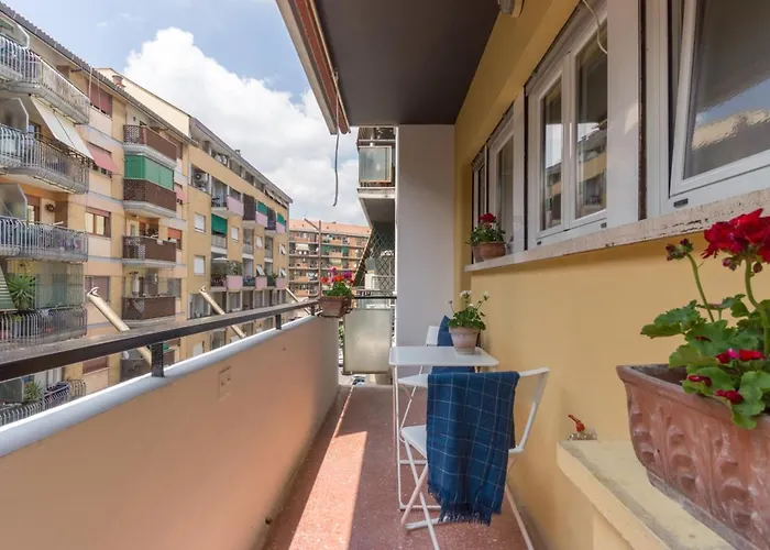 Modern Family In San Giovanni Metro A Colli Albani Direct To Center And Vatican Appartement *